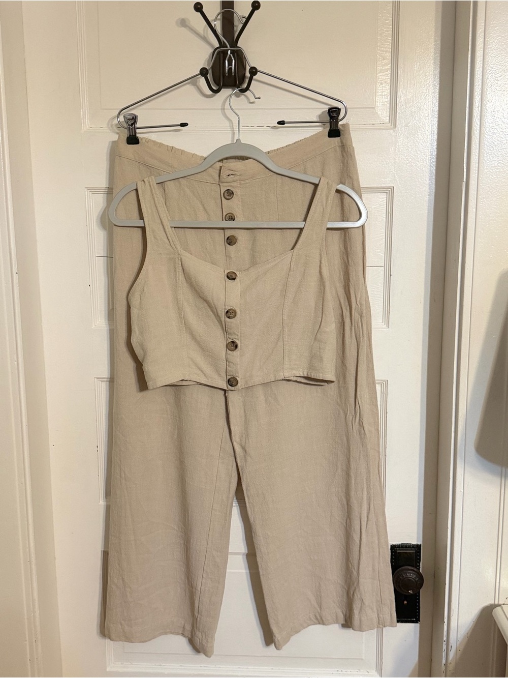 Aeropostale Beige Wide Leg Linen-Blend Pants with Matching Button Tank